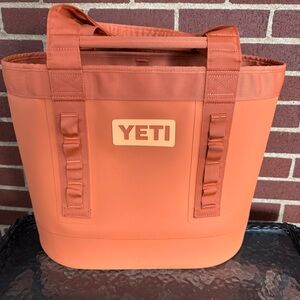 Yeti Camino 35 High Desert Clay